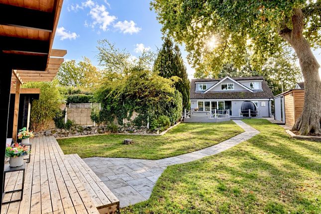 5-bed detached on The Grove, VERWOOD, £795,000