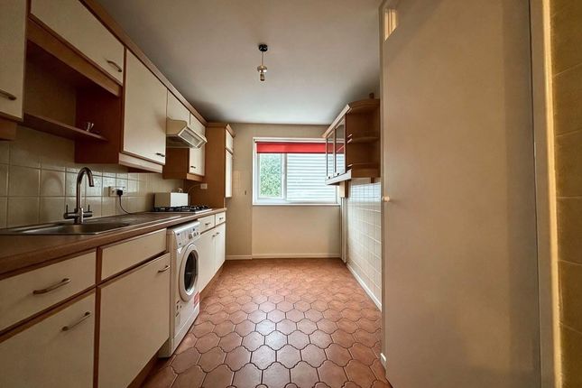 Fishers Close, Herts photo 5