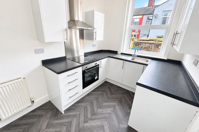 61, Sandon Street, Darwen photo 3