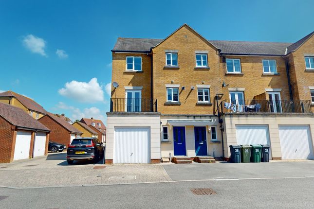 End terrace house to rent in Ordinance Way, Ashford, Kent