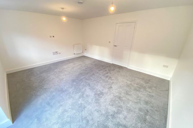 19, Loughborough photo 5