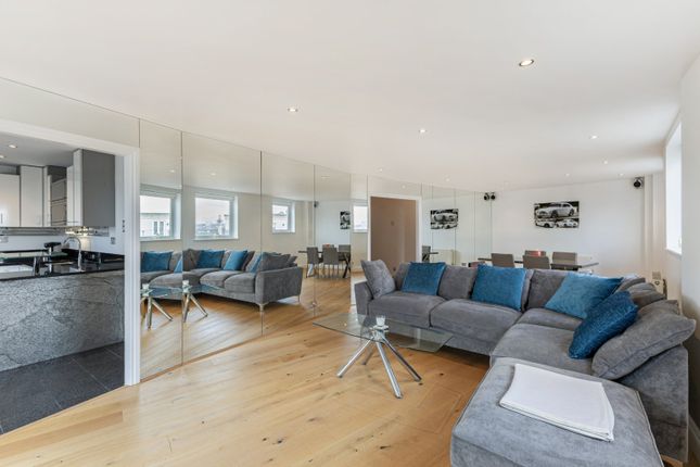 Apartment 99, Elizabeth Court, 1, Palgrave Gardens, London photo 4