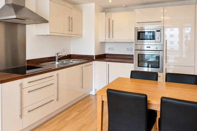 Fathom Court , Basin Approach, London photo 3