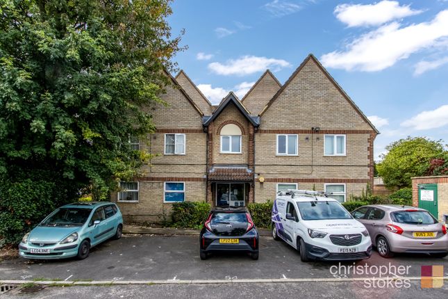 Flat for sale in Hyde Court, Parkside, Waltham Cross