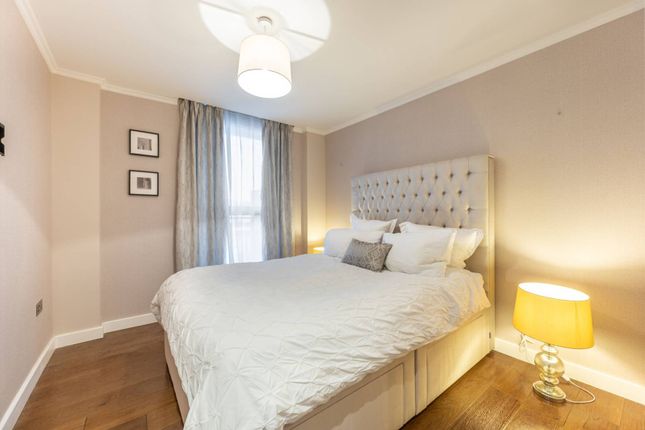 Thumbnail Flat to rent in Colin Road, Willesden, London
