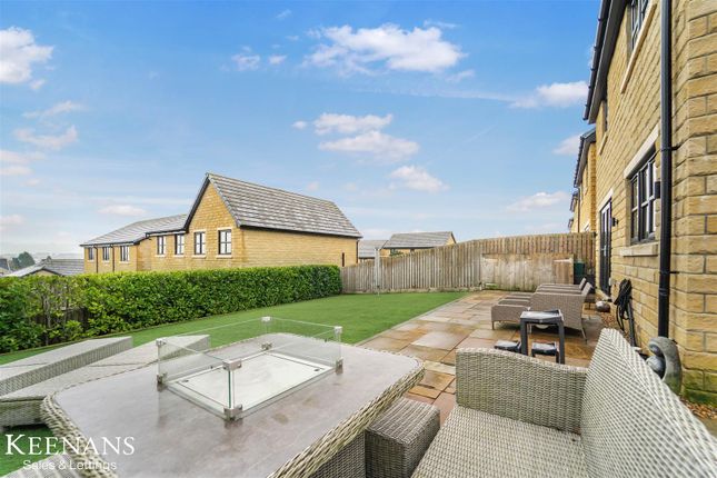 15, Towler Drive, Colne photo 4