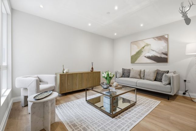 Flat 19, Novella House, Chigwell photo 4