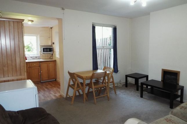 Terraced house to rent in Lottie Road, Selly Oak, Birmingham