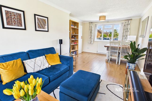 46, Kent Way, Surbiton photo 4