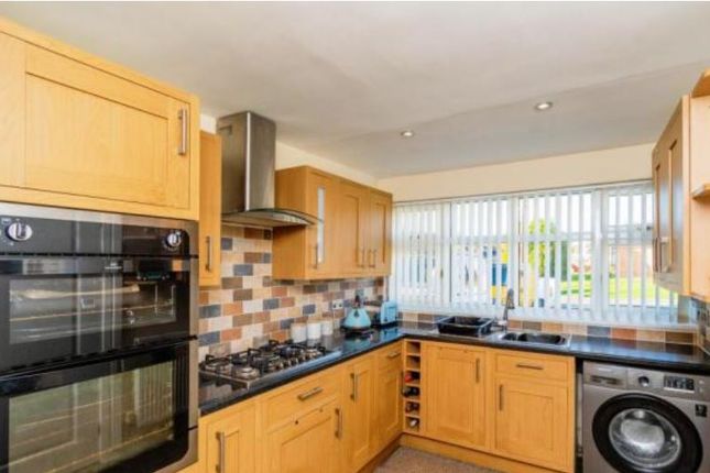 58, WILLENHALL photo 4