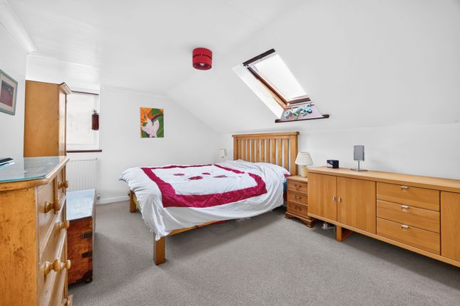 14, Afton Barns, Isle of Wight photo 4
