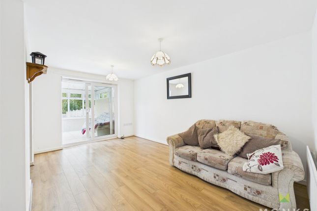 47, Fernhill Lane, Oswestry photo 3