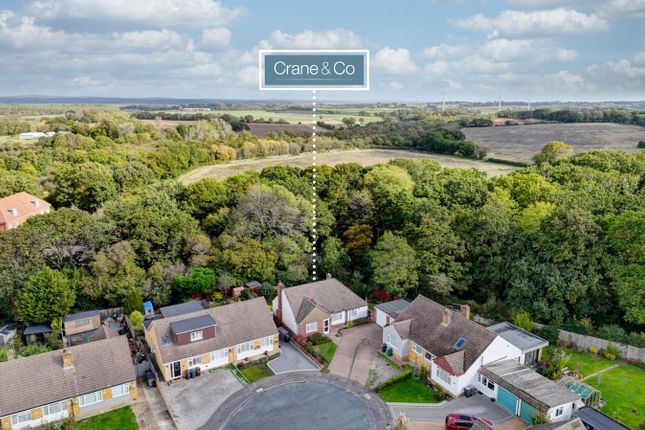 Cresta Close, Polegate photo 2