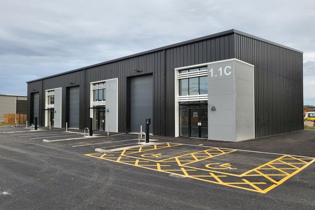 Thumbnail Business park to let in Pride Parkway, Sleaford