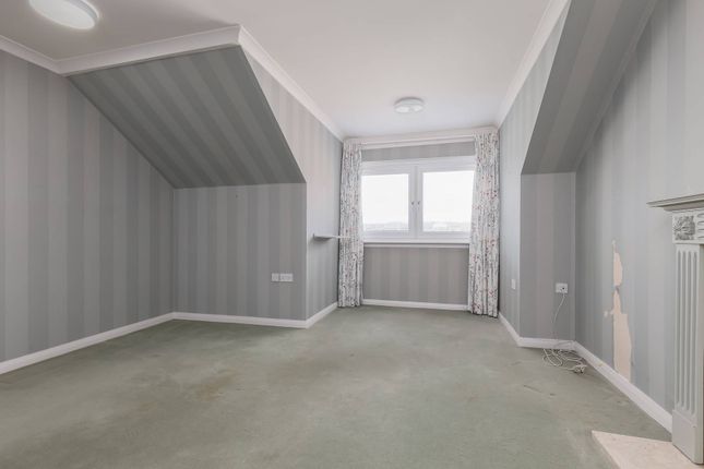 173/511 Carlyle Court,, Comely Bank Road, Edinburgh photo 3