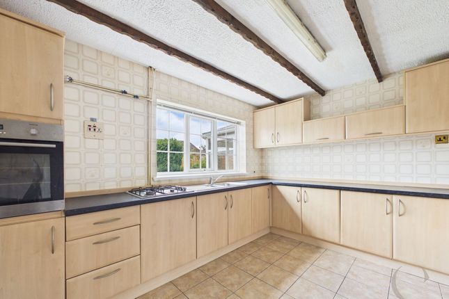 18 Cheviot Road, Jarrow photo 3