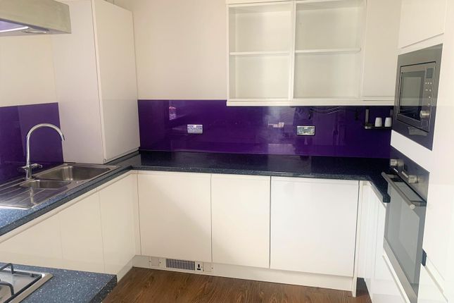 Flat 261, Weddington Road, Nuneaton photo 2