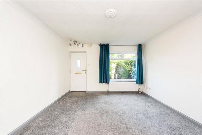 23, Glebelands, Surrey photo 2