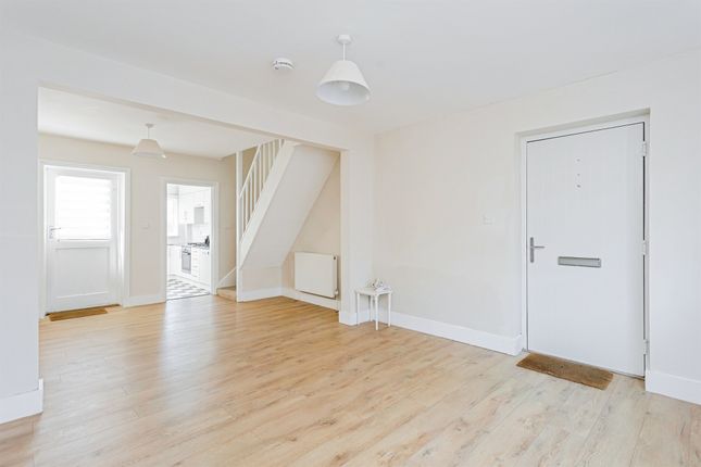 97, Fairfield Road, Burgess Hill photo 3