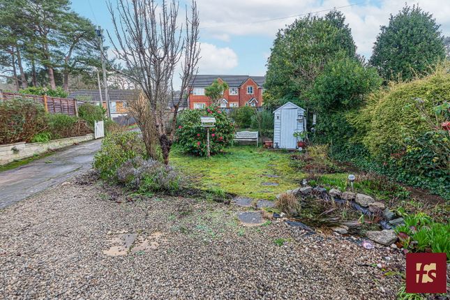 60, Napier Road, Crowthorne photo 2