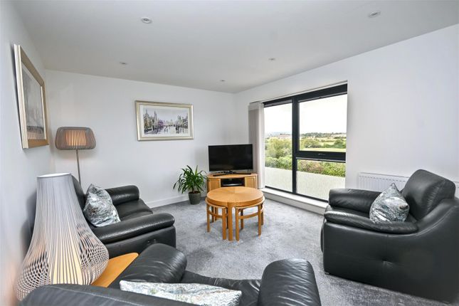 3, Loa Court, 7 Macauley Drive, Eastbourne photo 2