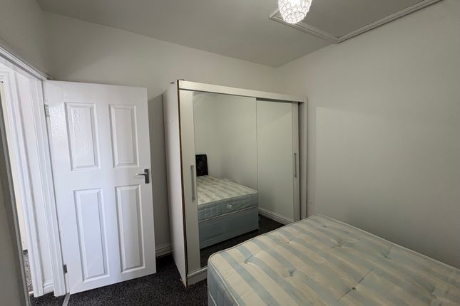 397a, Little Horton Lane, Bradford photo 5
