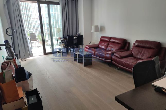 Thumbnail Flat to rent in 3 Viaduct Gdns, Nine Elms, London