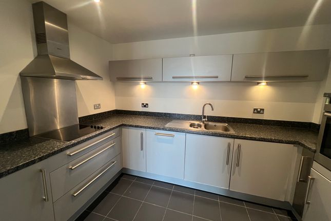 239, Cardiff photo 2