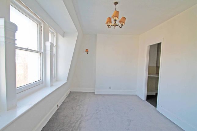 Flat 21, 27, First Avenue, Hove photo 2