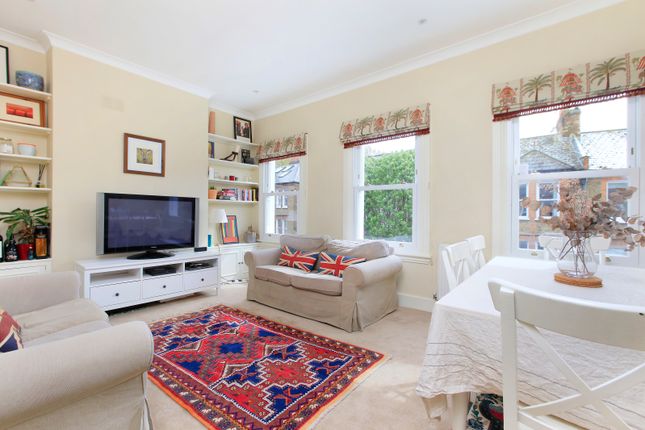 Thumbnail Flat to rent in Tremadoc Road, Clapham, London