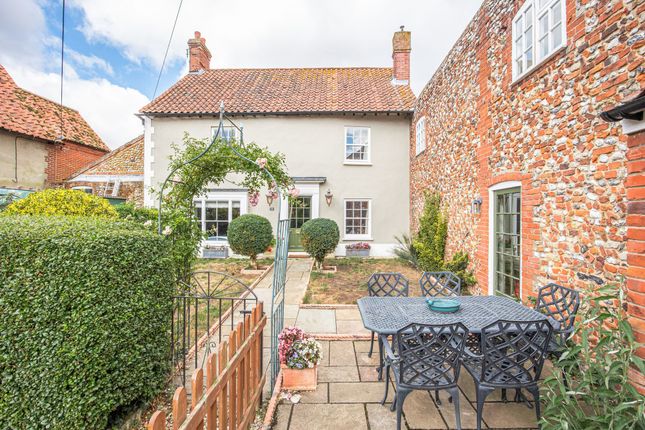 St Francis Cottage, 39 High Street, Walsingham photo 4