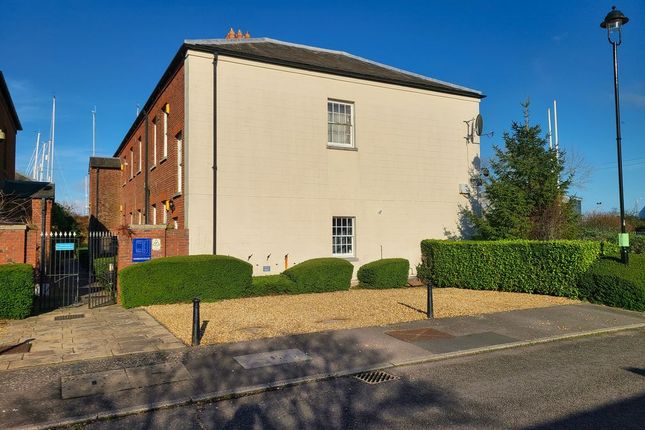 Frobisher Court,Flat 12, Maritime Avenue, Southampton photo 3