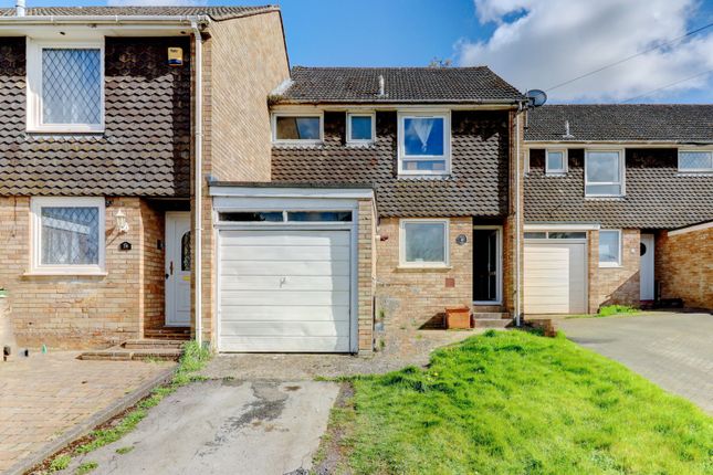 Thumbnail Terraced house for sale in Conifer Rise, High Wycombe