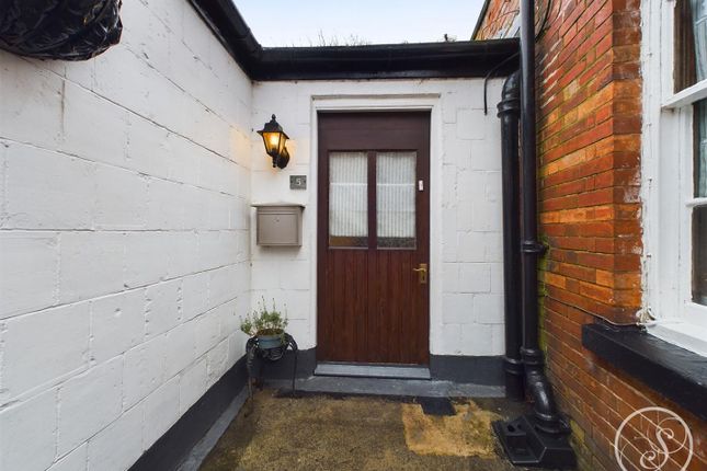 5 Allerton Hall, Wensley Drive, Leeds photo 2