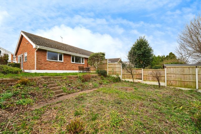 Thumbnail Bungalow for sale in Leabank Drive, Worcester, Worcestershire