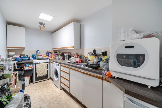 Flat 22, Somerset House,, Knapp Road, Gloucestershire photo 4