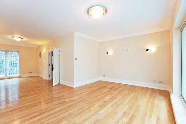 4 Victoria Rise, Hilgrove Road, London photo 2