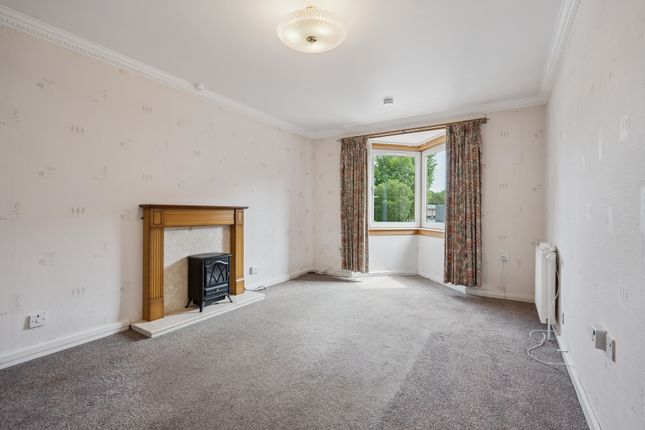 24, Drumcastle Court, Dunblane photo 3