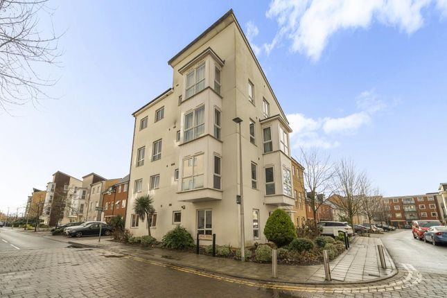 Thumbnail Flat for sale in Reading, Rg1