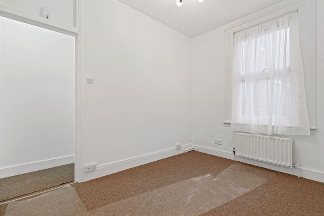 Selwyn Road, Plaistow photo 3