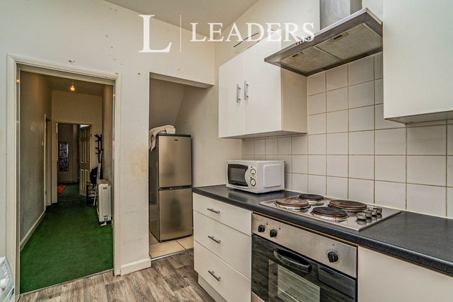 32B, Pool Road, Pool Road photo 4