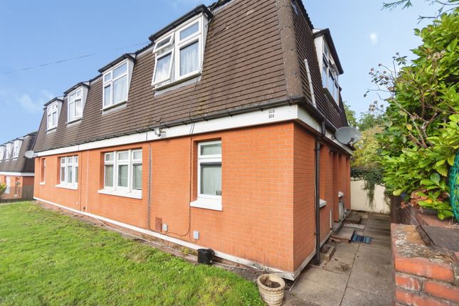 1-bed flat on Dawberry Fields Road, Birmingham, £130,000