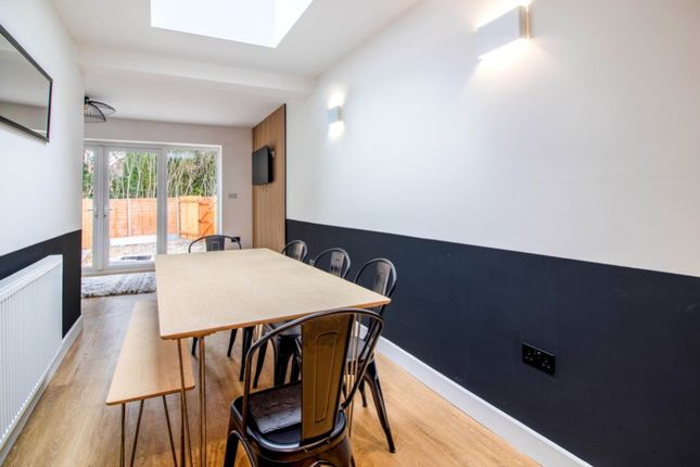 Room 5,, 46 Queens Road East, Nottingham photo 4