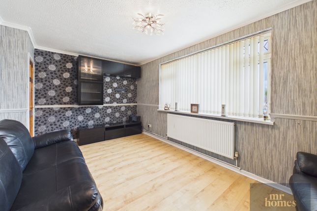 9 St Donats Court, Laleston Close, Cardiff photo 5