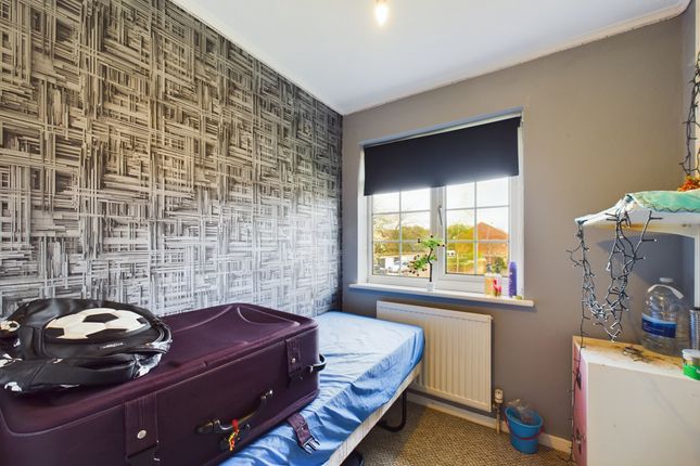 End terrace house for sale in Jubilee Close, Pamber Heath