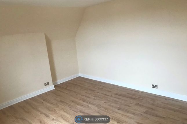 Flat, East Parade, Harrogate photo 5