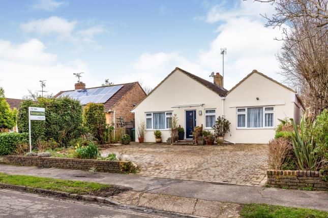 Marlands Park Barns Green Horsham Rh13 Bungalows For Sale Buy