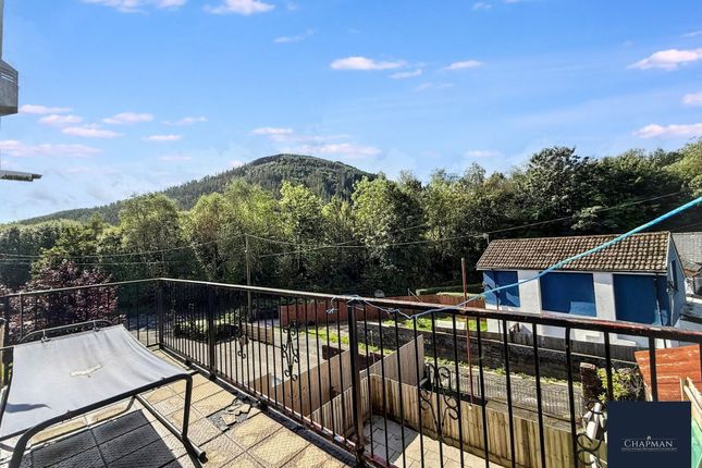 19 St. Albans Road, Treorchy photo 3