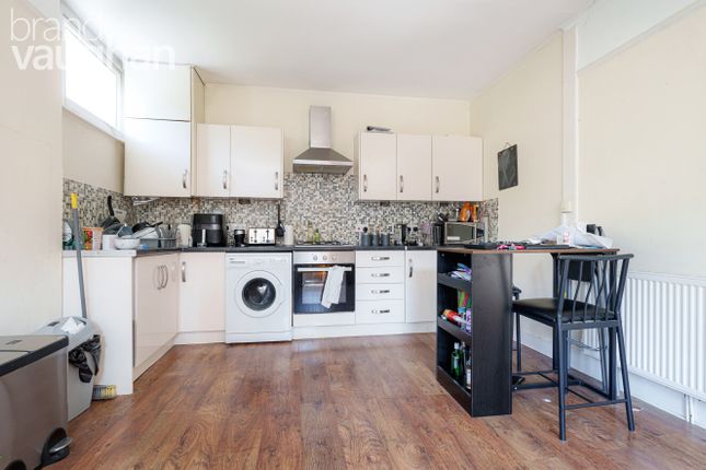 Flat 5, 25, Clermont Terrace, East Sussex photo 2