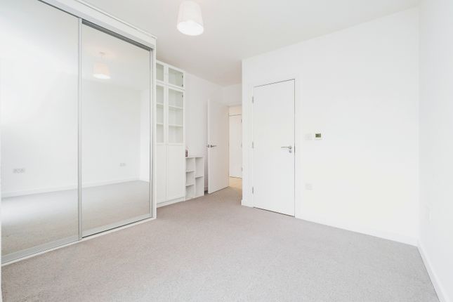 Flat for sale in Leyton Road, London